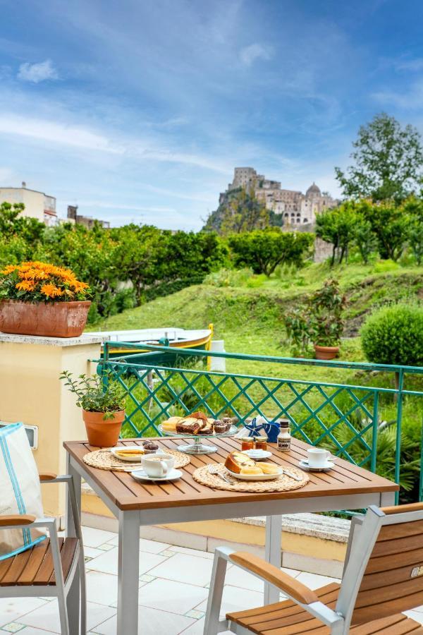 B&B Marcantonio - Ischia Ponte ภายนอก รูปภาพ